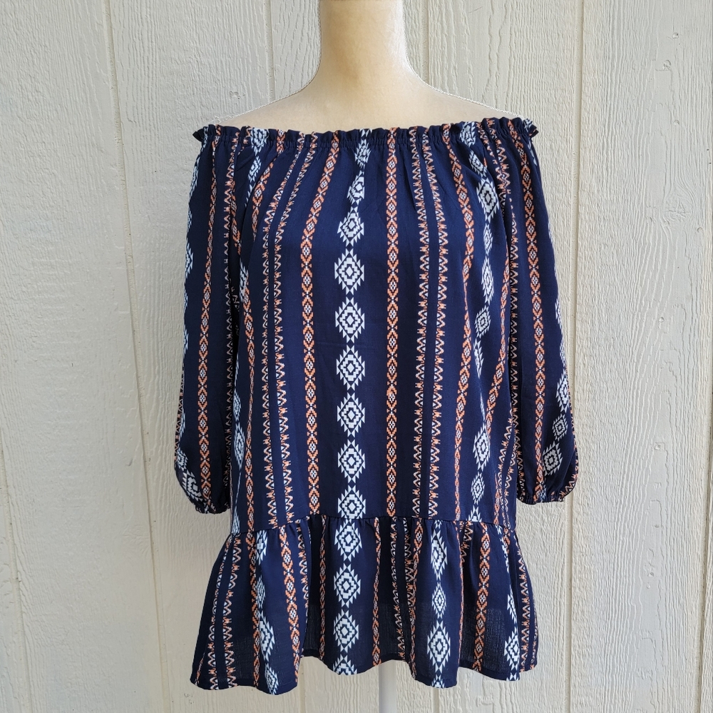 entro printed off the shoulder top womens size small